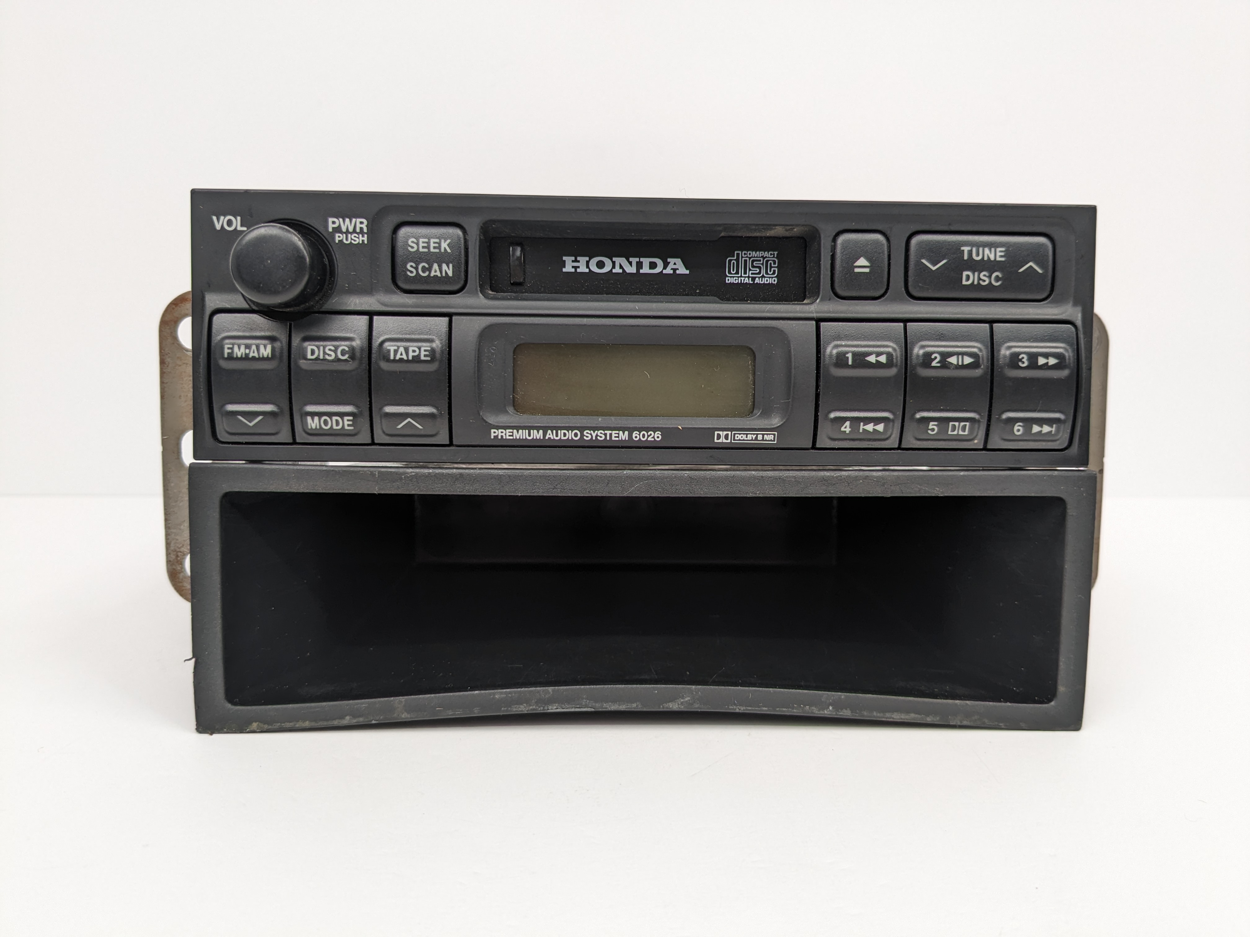 1998-1999 Honda Passport Isuzu Rodeo Stereo Radio Cassette Fujitsu